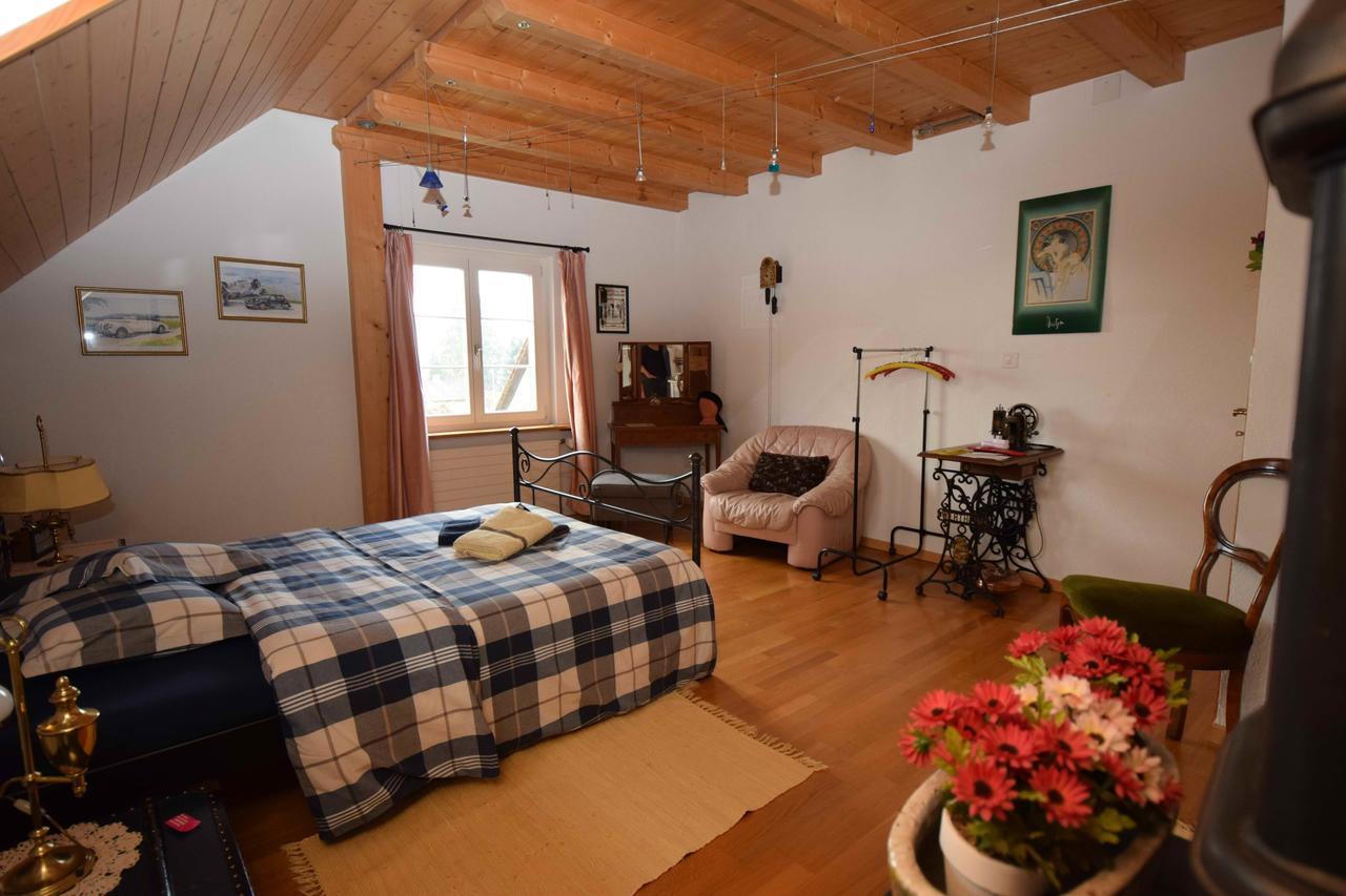 Bed & Breakfast Im Chellhof Benken  Esterno foto